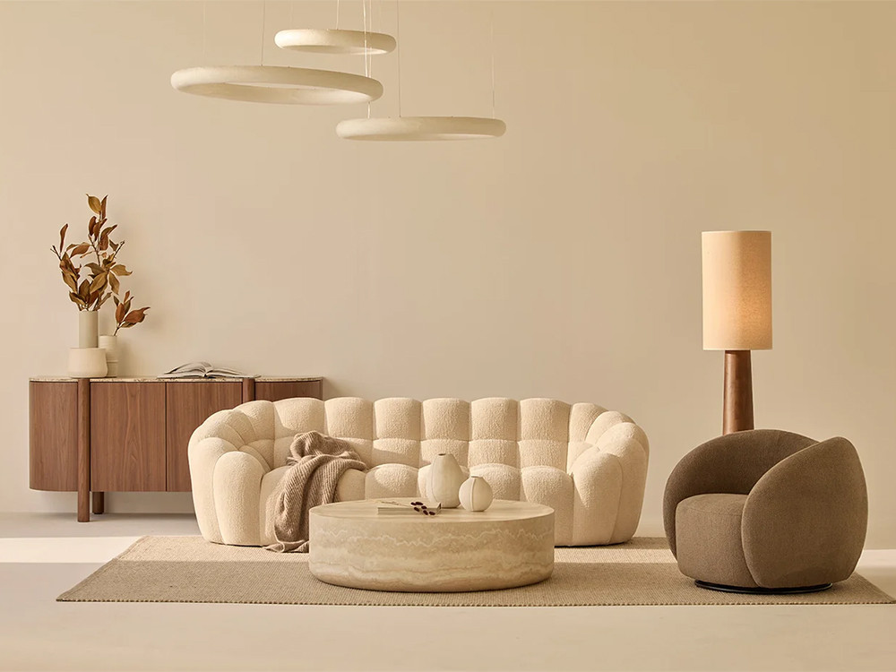 Mobel 6000: lámparas de diseño Unika, modelo Nova con base de chapa natural de nogal