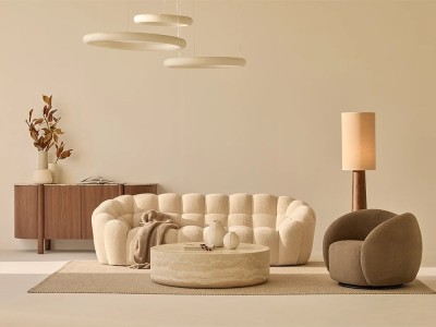 Mobel 6000: lámparas de diseño Unika, modelo Nova con base de chapa natural de nogal