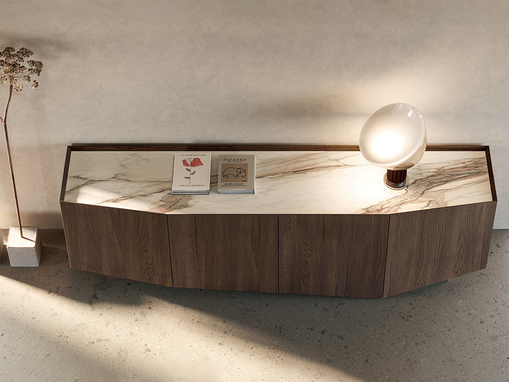 Mobel 6000: aparadores bajos de diseño italiano Cleo por Devina Nais, frentes de roble y sobre porcelánico