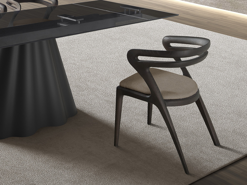 Silla de madera Olden con asiento tapizado en tejidos seleccionables en Mobel 6000