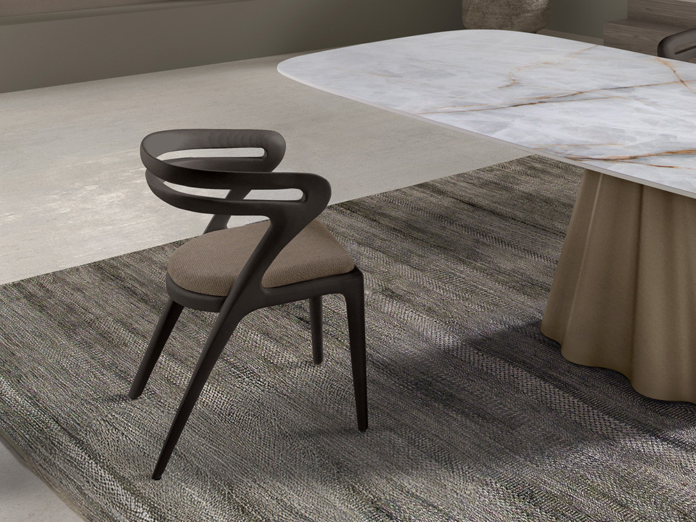 Mobel 6000: elegante silla de madera de comedor Olden, personalización total en tejidos y acabados