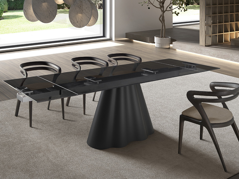 Mesa de comedor de cristal extensible Flam de Nacher: sobre de cristal templado y base de metal en Mobel 6000