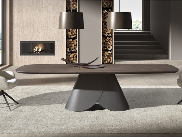 Mesa de comedor Lihue Fix Wood de Nacher: sobre de chapa natural de roble y base de metal en Mobel 6000