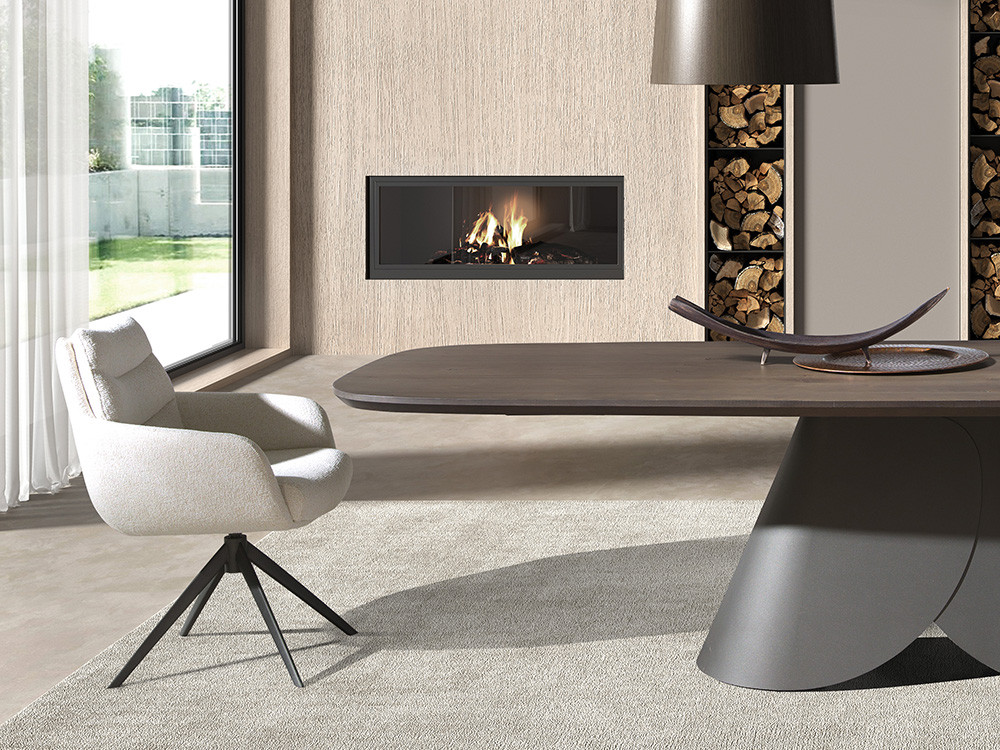 Mobel 6000: sillas tapizadas Fiona Return por Nacher, elegancia nacional con base de metal lacado