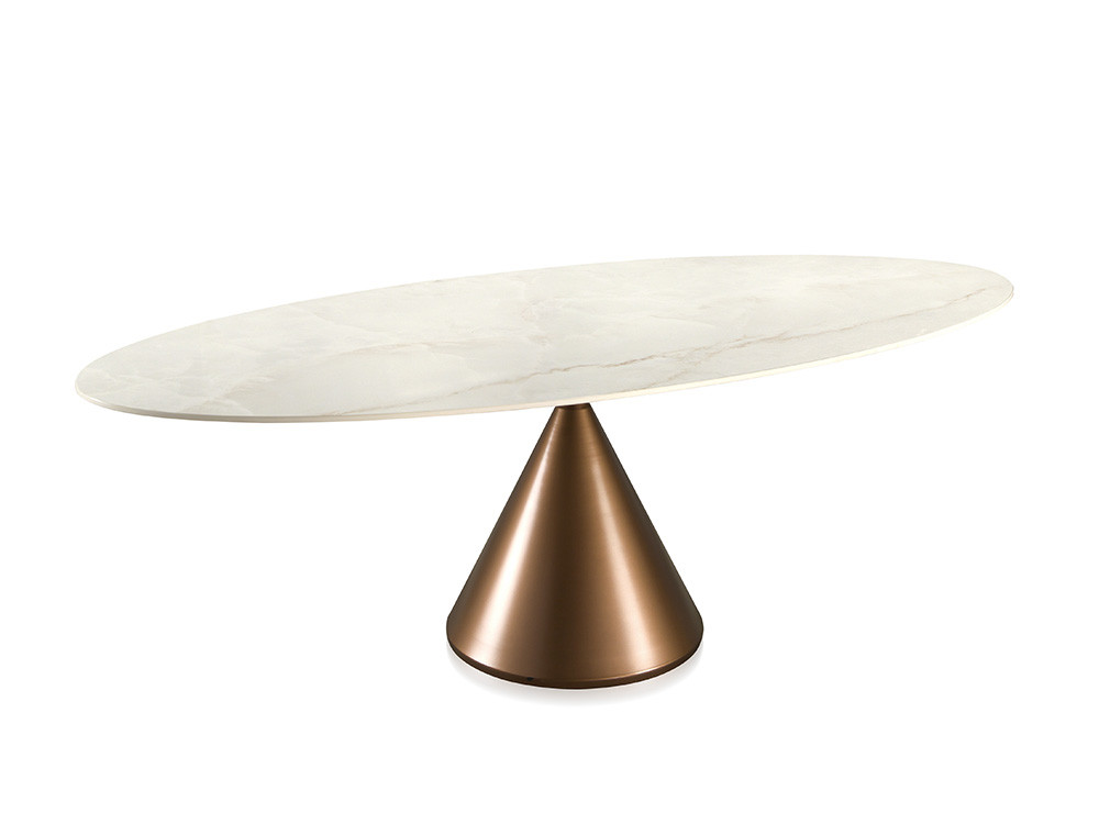 Mobel 6000: exclusiva mesa de diseño Aiko por Nacher, calidad de fabricación nacional con porcelánico de 12mm en Madrid