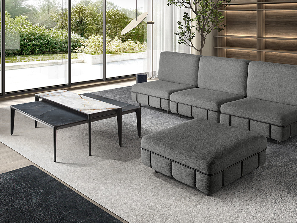 Mobel 6000: mesa auxiliar original Kuki por Nacher, vanguardia en porcelánico y metal para el hogar