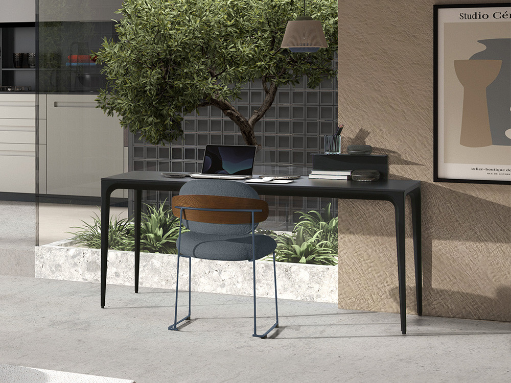 Mobel 6000: escritorios modernos Kuki por Nacher, estructura de metal lacado para despachos y home office