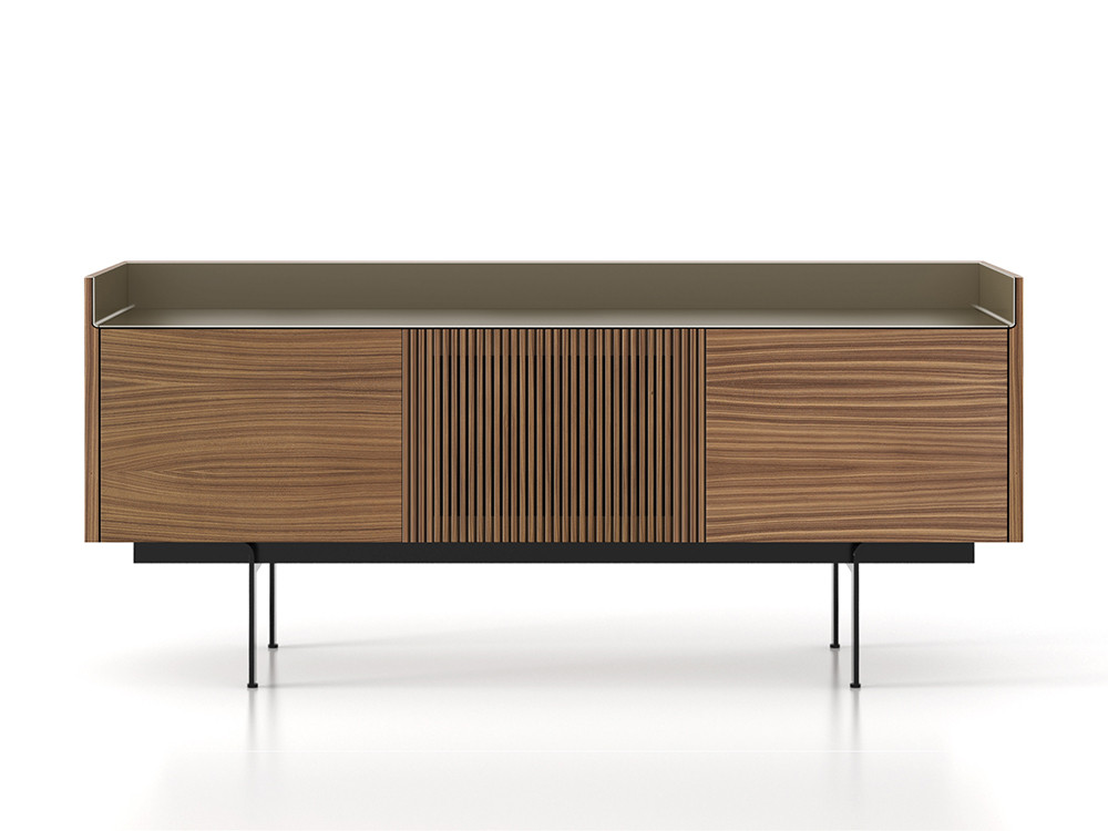 Mobel 6000 | Seismil Studio: exclusivo aparador Punt Stockholm, diseño premiado en su tienda oficial de Madrid