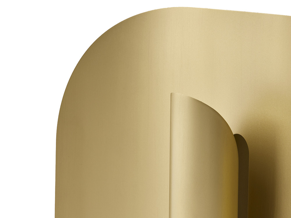 Lámparas de mesa de diseño Stockholm de Punt: pieza escultural en aluminio disponible en Mobel 6000 Madrid