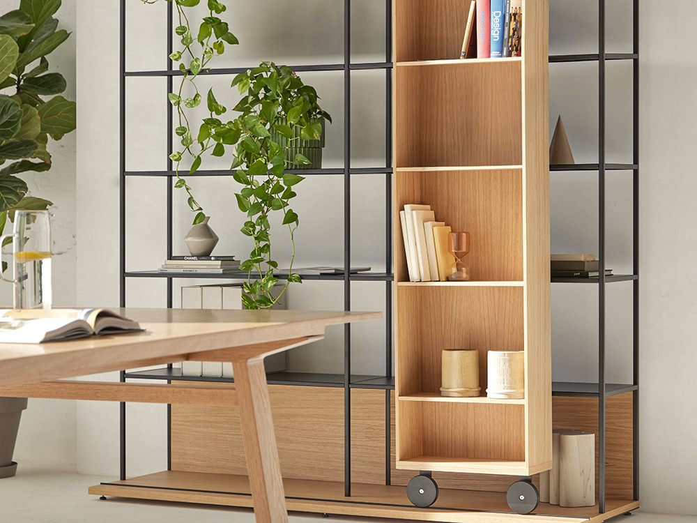 Muebles en Madrid: exclusiva librería Literatura Open por Vicent Martínez, diseño nacional premium