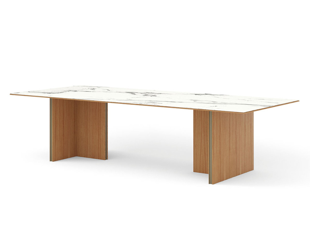 Mesa comedor porcelánico Stockholm de Punt por Mario Ruiz: chapa de nogal o roble en Mobel 6000 Seismil Studio Madrid