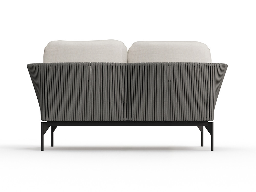 En Seismil Studio Madrid: sofa exterior aluminio Boston por Skyline, cuerda Light Grey de Santiago Sevillano