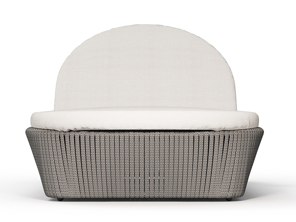 Skyline presenta la tumbona para jardin Boston: respaldo reclinable y cojines exclusivos en Seismil Studio Madrid.