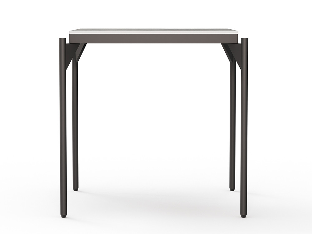 Sobre Dekton en la mesa auxiliar jardin Boston de Skyline: diseño de lujo en aluminio carbón para Seismil Studio Madrid