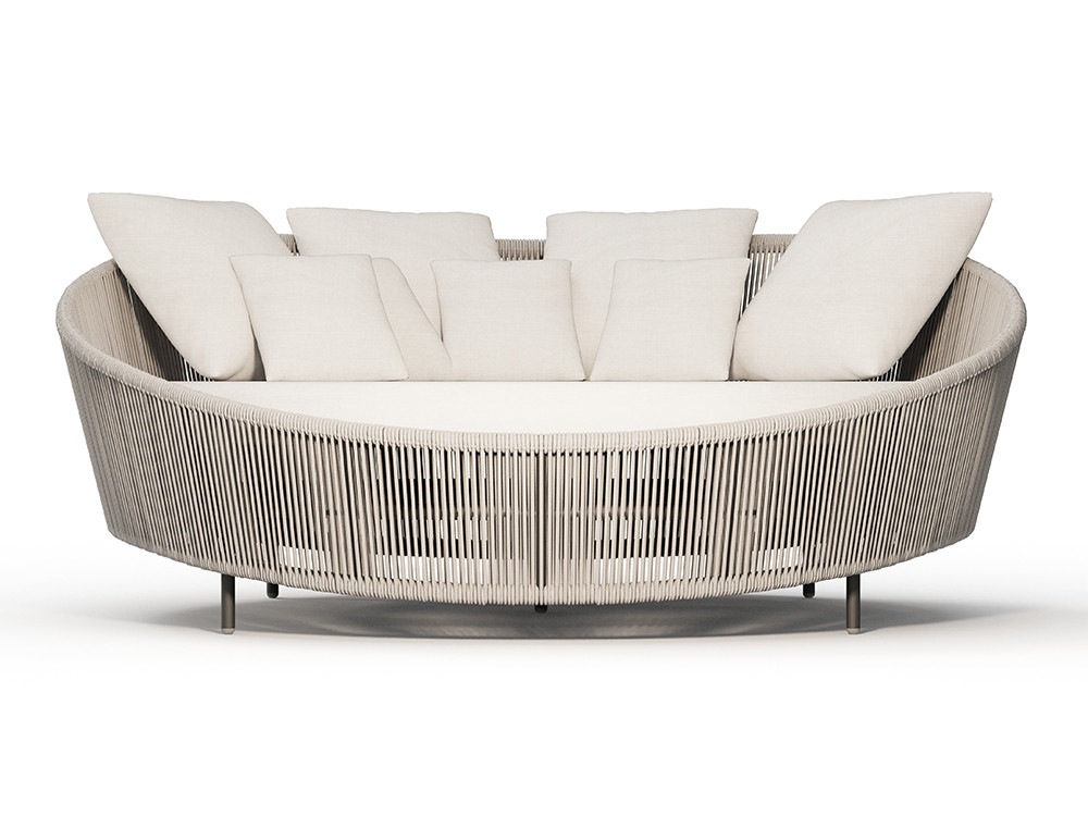 En Seismil Studio Madrid: camas de jardín Rodona por Skyline, diseño redondo de Santiago Sevillano con cuerda en Beige