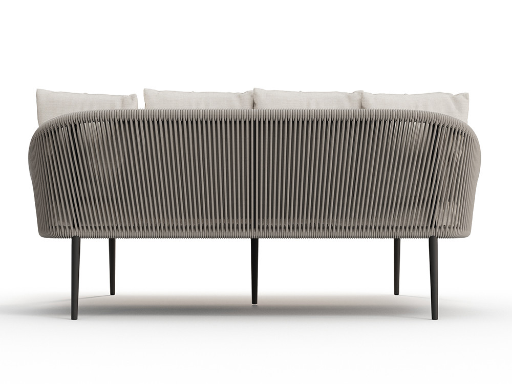 En Seismil Studio Madrid: camas de jardín Rodona por Skyline, diseño de Santiago Sevillano con cuerda trenzada Beige