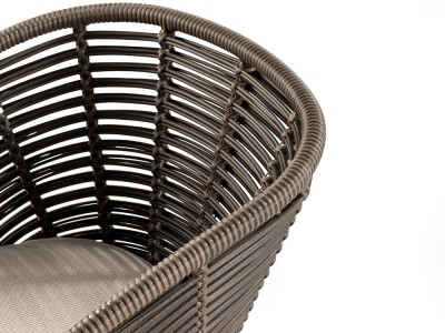 Silla madera diseño Neo Alaska de Skyline: asiento tapizado y teca envejecida para tu terraza en Mobel 6000 de Madrid