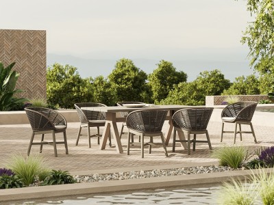 Sillas madera exterior Neo Alaska por Skyline: asiento tapizado y teca envejecida disponible en Seismil Studio Madrid
