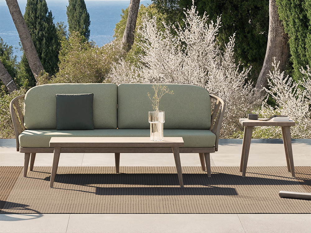 Mesas de centro modernas Neo Krabi: madera de teca gris envejecida de Skyline disponible en Mobel 6000 de Madrid