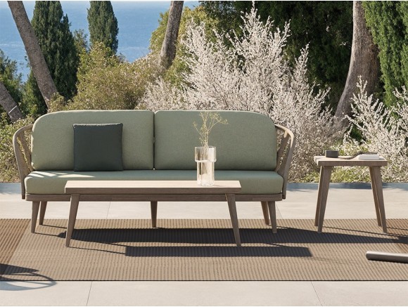 Mesas de centro modernas Neo Krabi: madera de teca gris envejecida de Skyline disponible en Mobel 6000 de Madrid