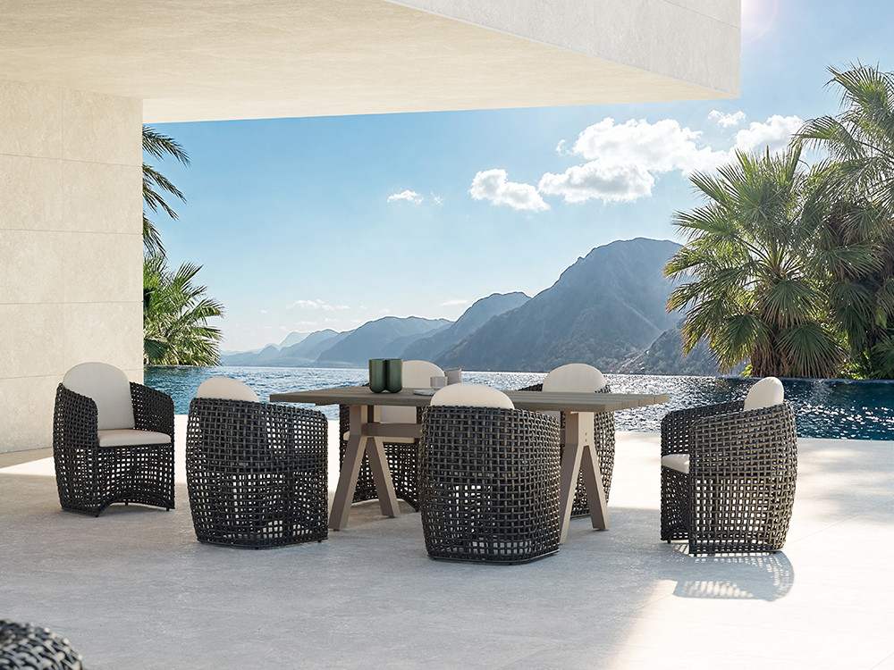 Sillón exterior Neo Dynasty de Skyline Design: fibra sintética Umber Grey premium. Realiza tu compra online en Mobel 6000