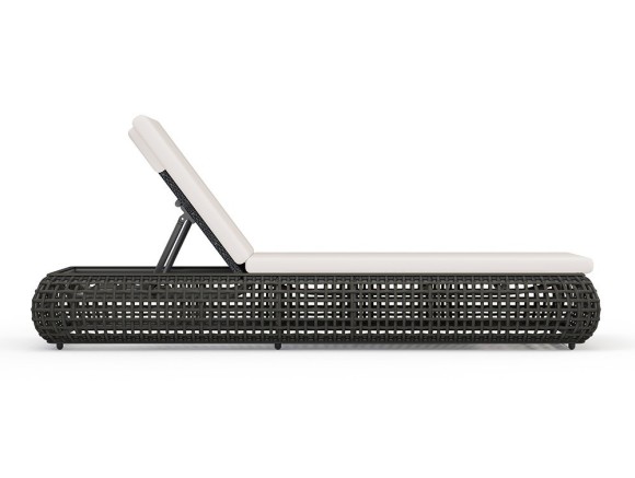 Tumbonas de diseño Neo Dynasty: aluminio y fibra trenzada artesanal con respaldo reclinable en Mobel 6000