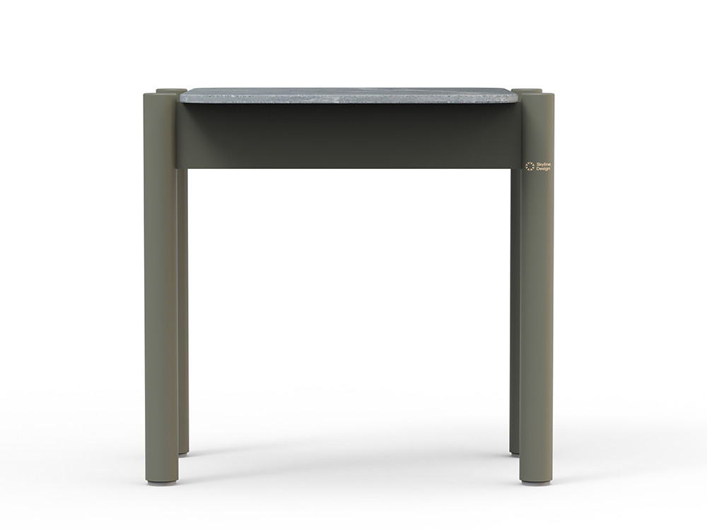 Mesas auxiliares modernas Nara: Skyline combina aluminio cocoa y sobre porcelánico