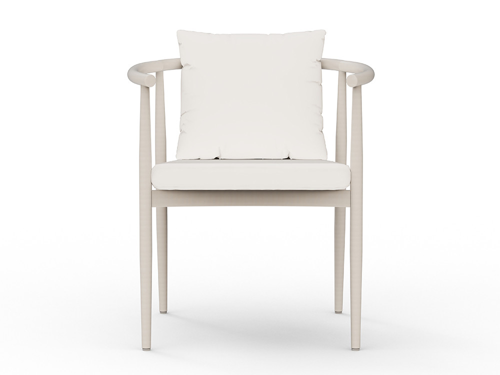 Silla terraza comoda Clover: estructura de aluminio negro y cuerda trenzada. Mobiliario de exterior con diseño premium