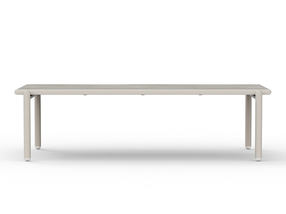 Skyline presenta la mesa centro exterior Botit: aluminio white wash y porcelánico para tu espacio en Seismil Studio