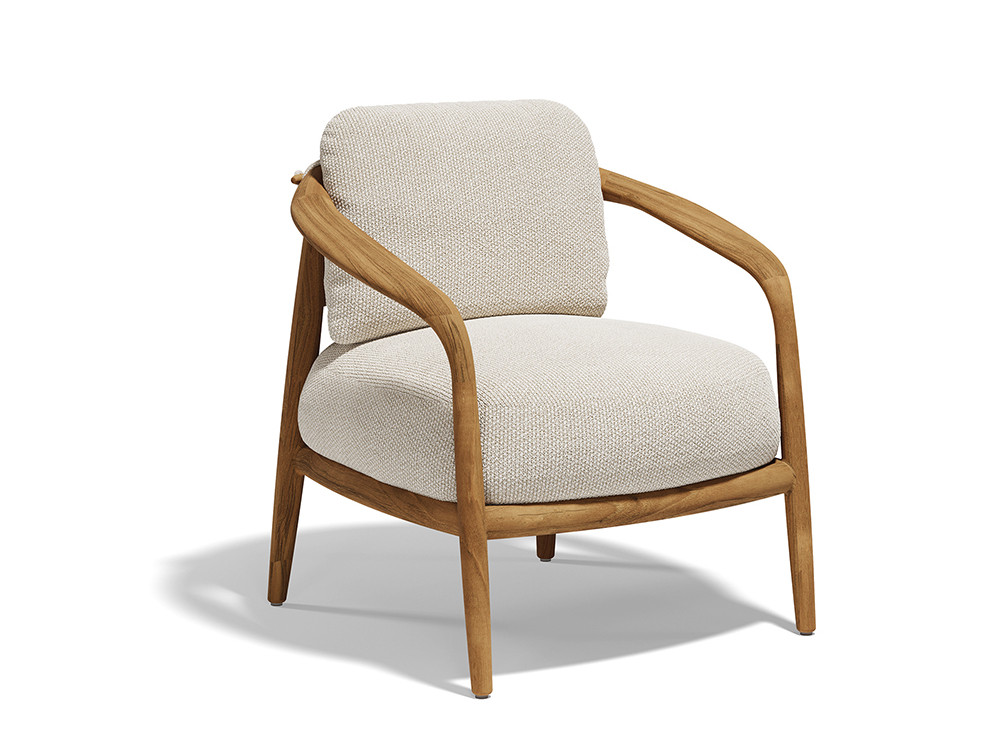 Compra el sillón exterior Fusta de Vondom: teca y tejidos seleccionados. Realiza tu compra online en Mobel 6000