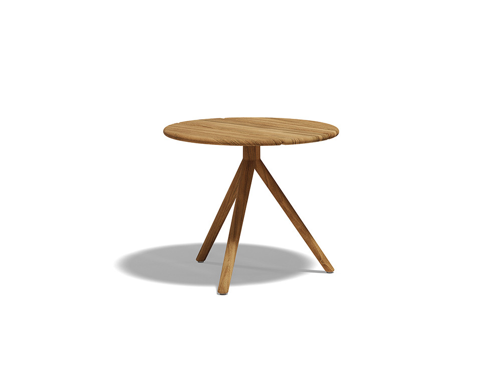 Realiza tu compra online en Mobel 6000 de esta mesa auxiliar original Fusta. Escoge entre redondo o cuadrado.