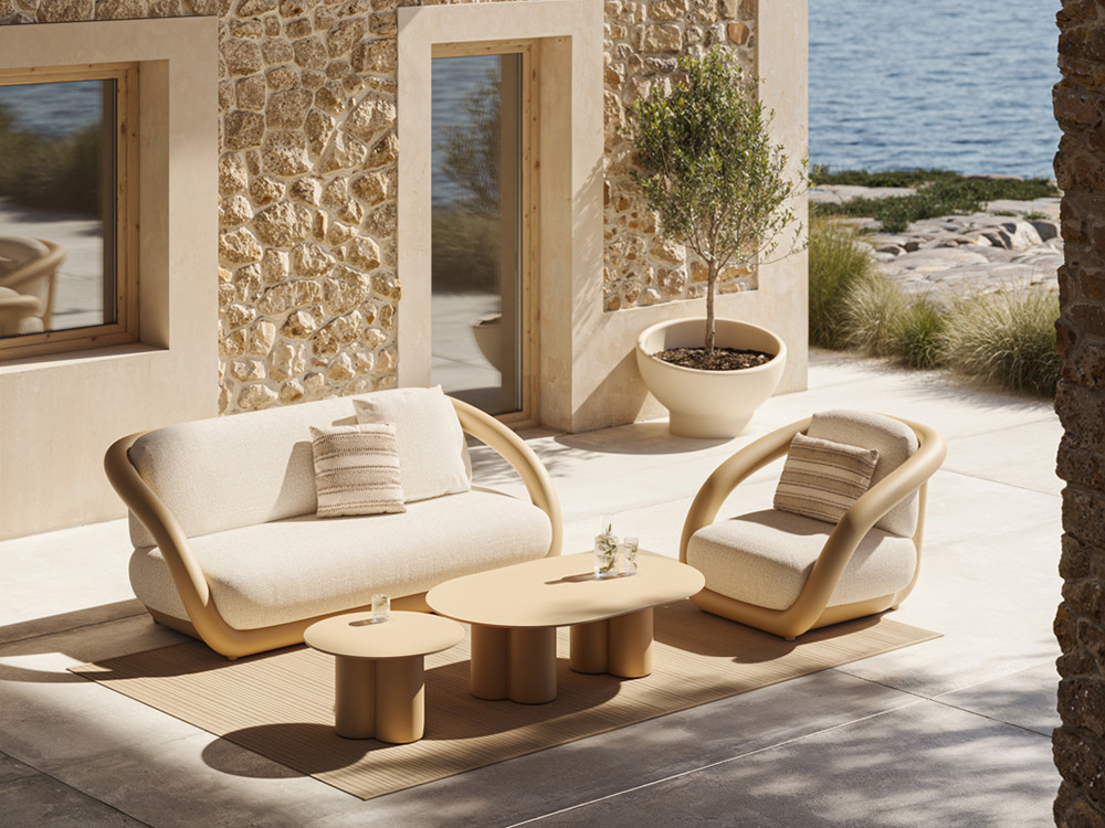 Estas mesas de centro modernas Mel de Vondom son puro estilo vanguardista. Un toque único para tu espacio exterior