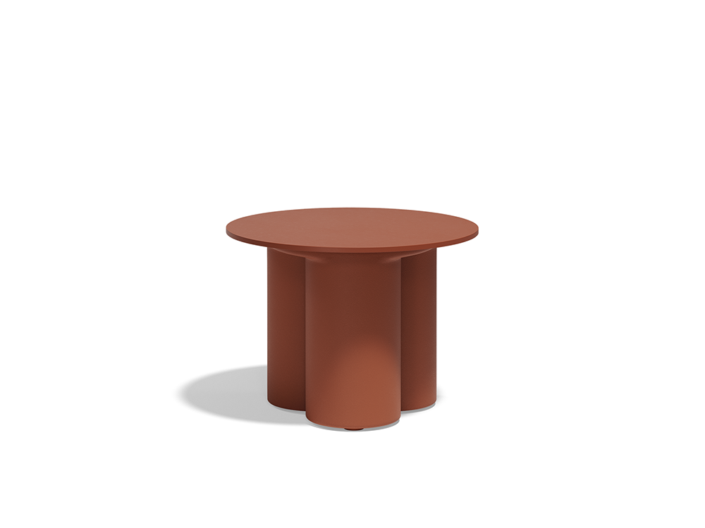 Esta mesa auxiliar de diseño Mel por Vondom se adapta a ti. Escoge tu acabado favorito y mejora tu rincón de descanso.