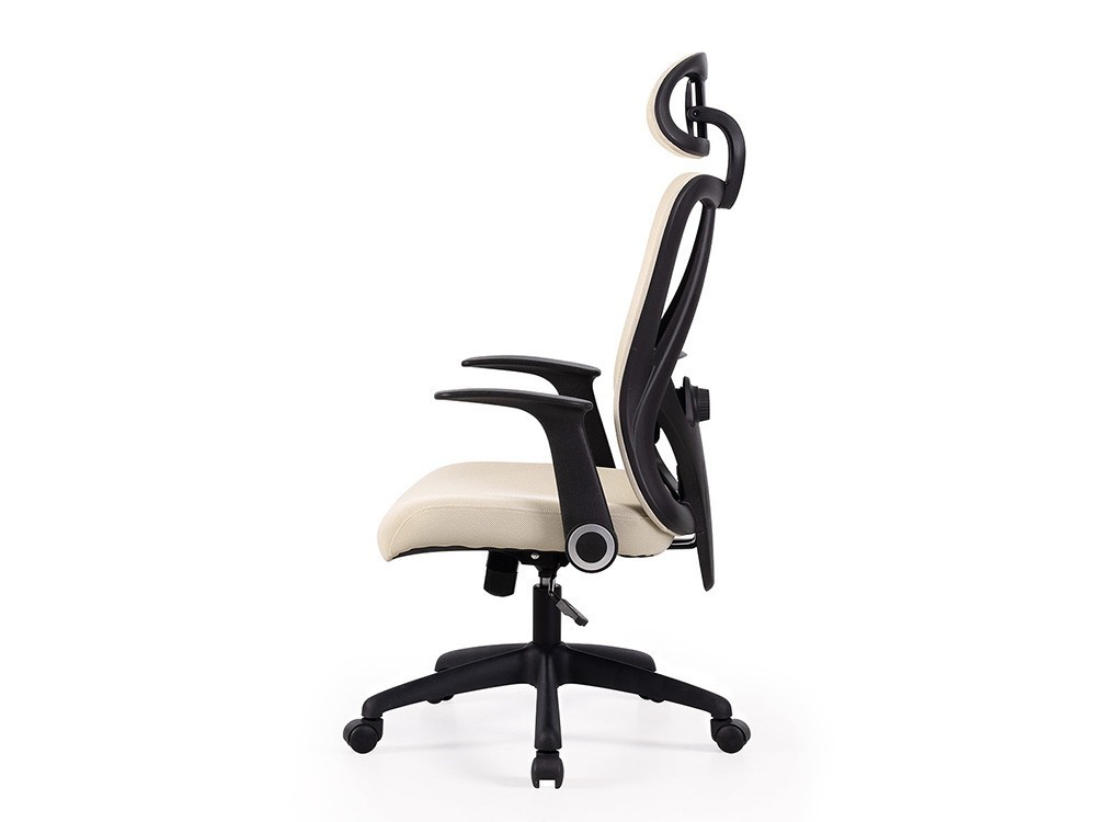 La silla estudio Montreal destaca por su versatilidad. Usa sus brazos abatibles y muévete 360 grados con total agilidad.