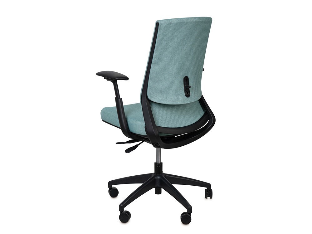 La silla estudio Lancaster de Somcasa une practicidad y estilo. Ajuste de altura suave para tu mesa de trabajo