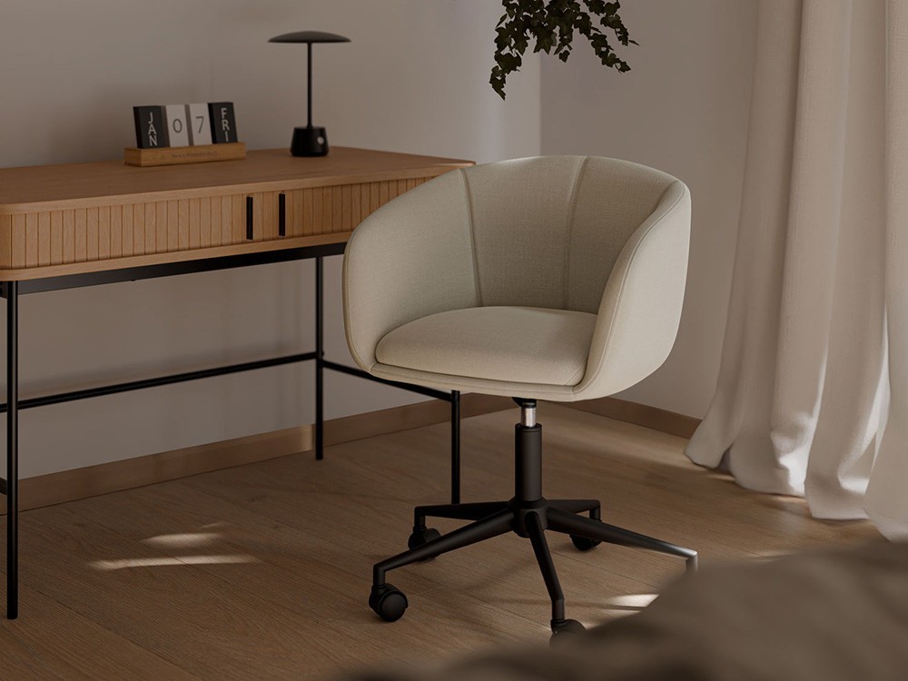 Mejora tu homeoffice con la silla Arizona. Visita Mobel 6000 en Madrid y disfruta su diseño acolchado de nivel superior.