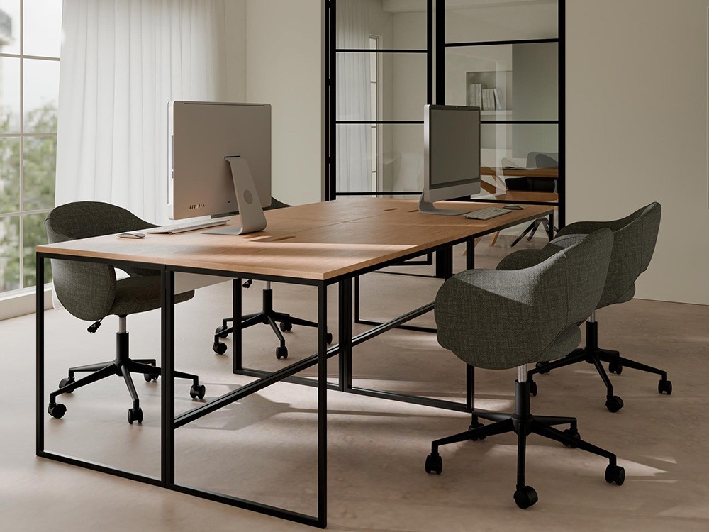 Consigue una experiencia personalizada con la silla Tallin. Ajusta su altura fácilmente y trabaja con total comodidad.