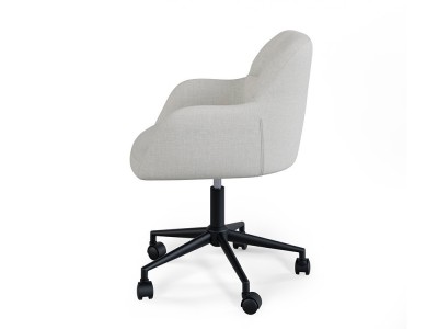 Consigue una postura saludable con esta silla de despacho Stanford. Su ajuste de gas se adapta a tus necesidades.
