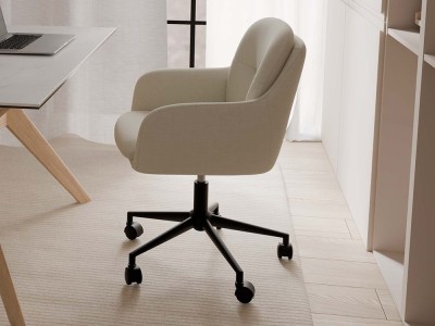 Elige la silla de despacho Ontario para un entorno dinámico. Giro 360 y acolchado de calidad para una oficina eficiente.