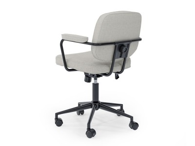 Mejora tu rendimiento en el homeoffice con la silla Columbia. Somcasa ofrece soporte óptimo y durabilidad en tu oficina.