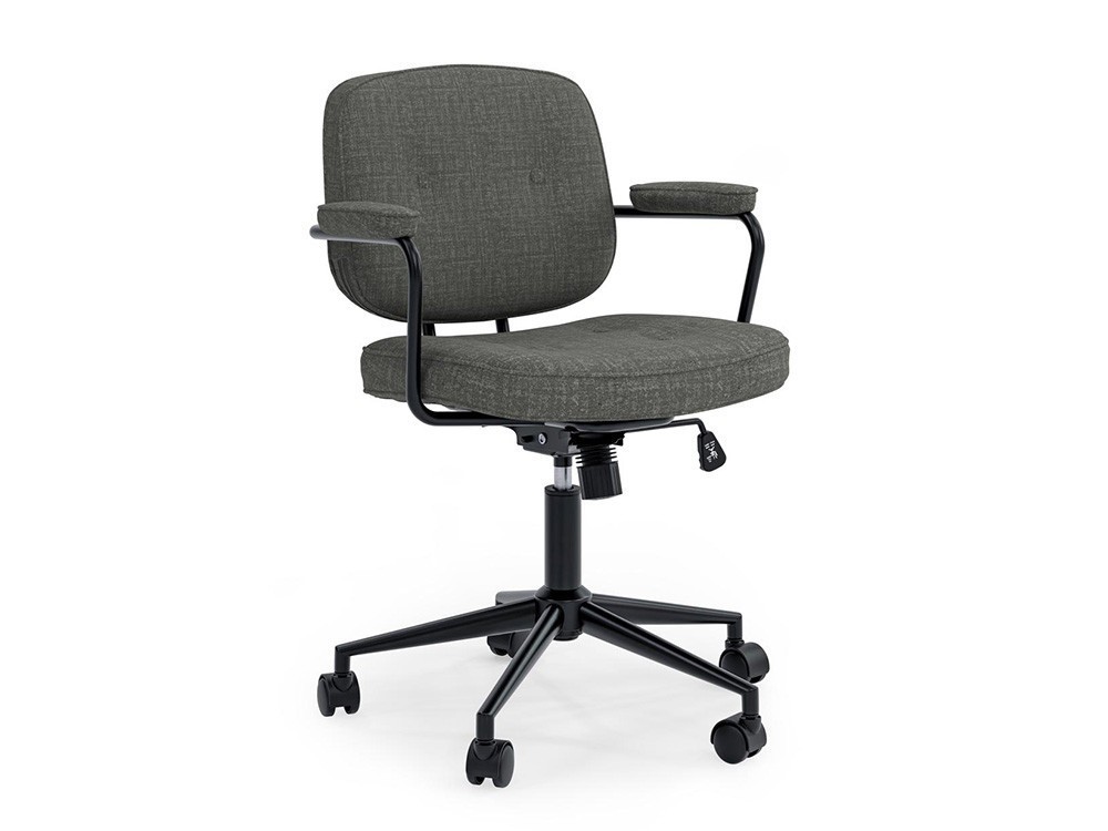 La silla estudio Columbia destaca por su estructura negra y brazos acolchados. Ideal para tu espacio Seismil Studio