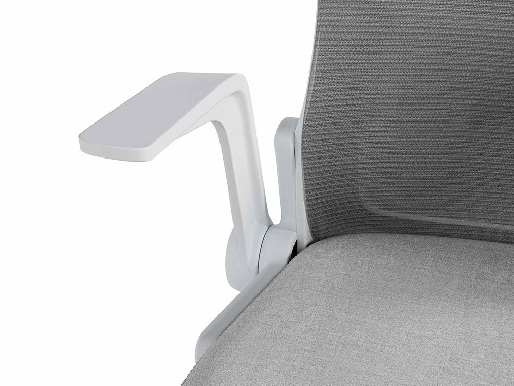 Disfruta la elegancia de la estructura blanca y gris de la silla Manchester. Somcasa crea un estilo moderno para tu hogar.