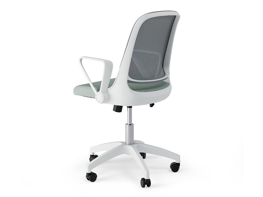 Tu jornada será mejor con la silla Siracusa. Regula la tensión del respaldo y disfruta un balanceo a medida en tu gran casa.