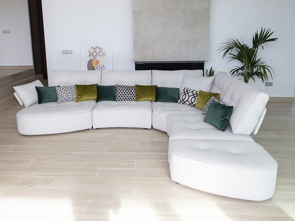 Tu sofa modular Arianne Plus te ofrece gran confort. Haz tu compra online en Mobel 6000 y personaliza tus medidas
