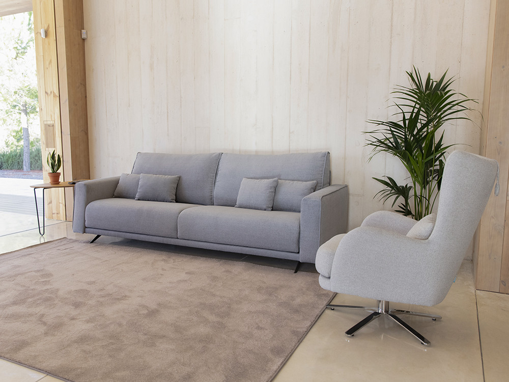 Haz tu compra online en Mobel 6000 del sofa Boston de Fama. Elige medidas y telas para un diseño a medida