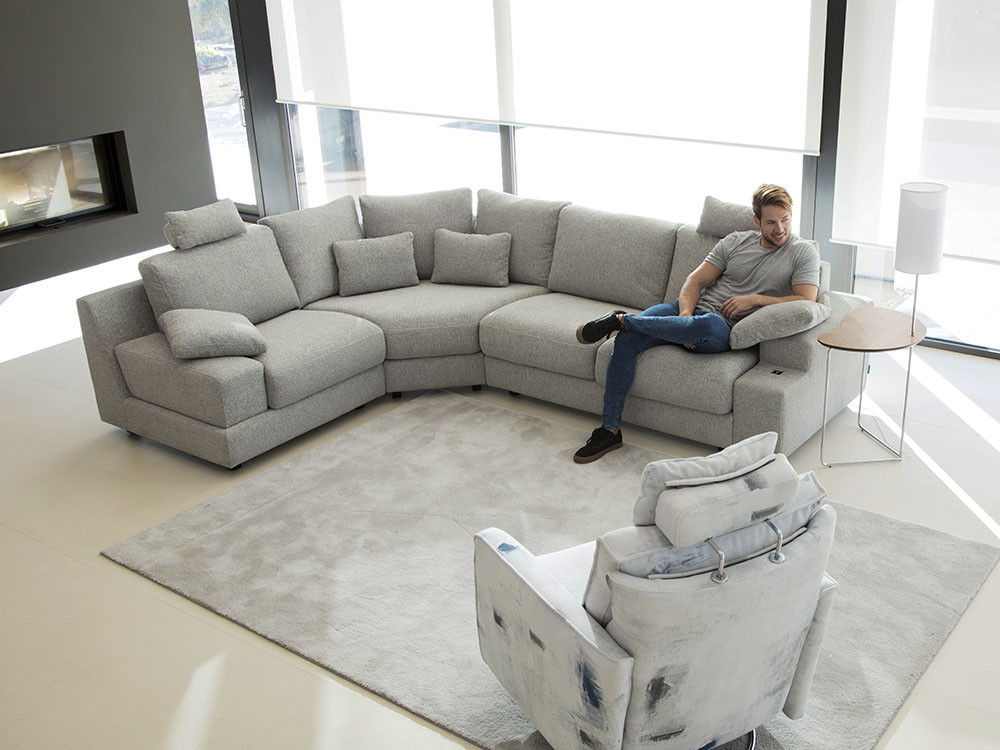 Tu sofa rinconera modular Calessi te espera. Realiza tu compra online en Mobel 6000 con un tapizado a tu gusto