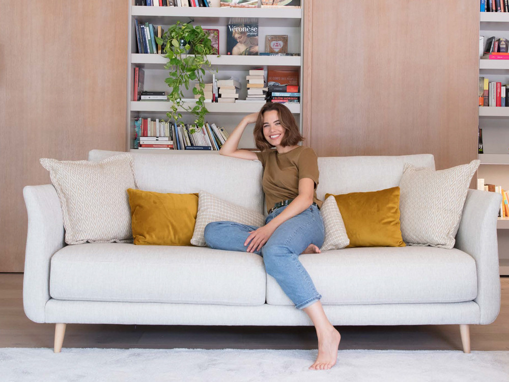 El sofa a medida Helsinki de Fama en Mobel 6000 en Madrid te ofrece tejidos seleccionados y un gran estilo premium.