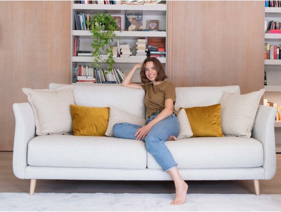 El sofa a medida Helsinki de Fama en Mobel 6000 en Madrid te ofrece tejidos seleccionados y un gran estilo premium.