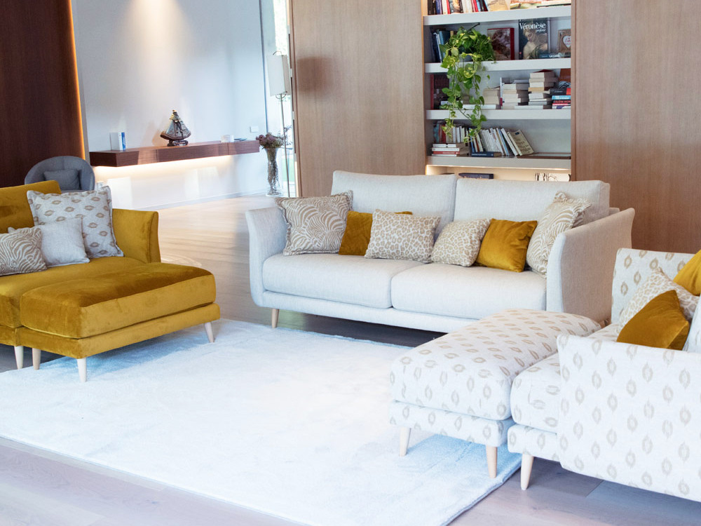 Tu sofa de diseño Helsinki de Fama te espera. Haz tu compra online en Mobel 6000 con medidas personalizadas premium.