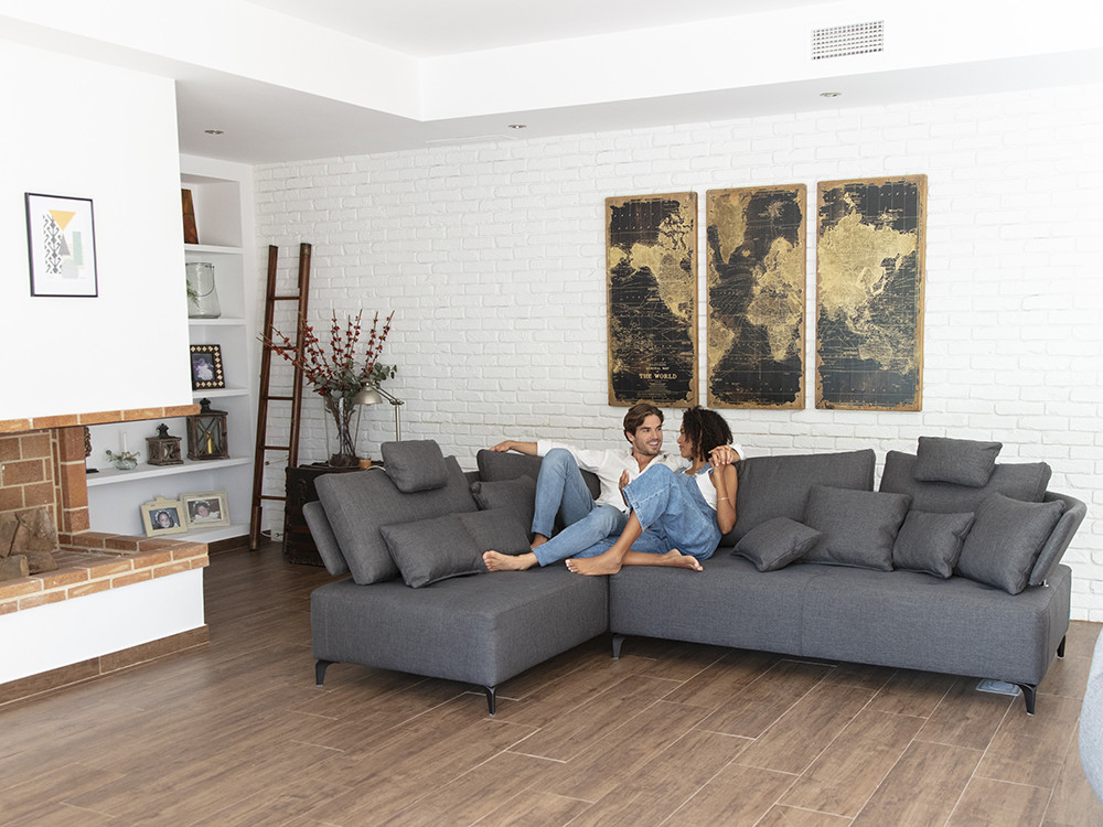 Diseña tu sofa rinconera moderno Panky de Fama en Mobel 6000 en Madrid. Personaliza medidas y telas con gran estilo premium.